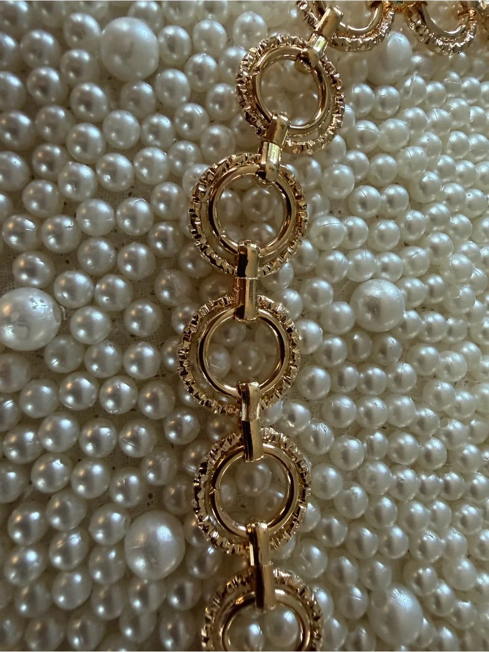Gold Link Pearl-Trim Belt - Women's Fashion Accessory